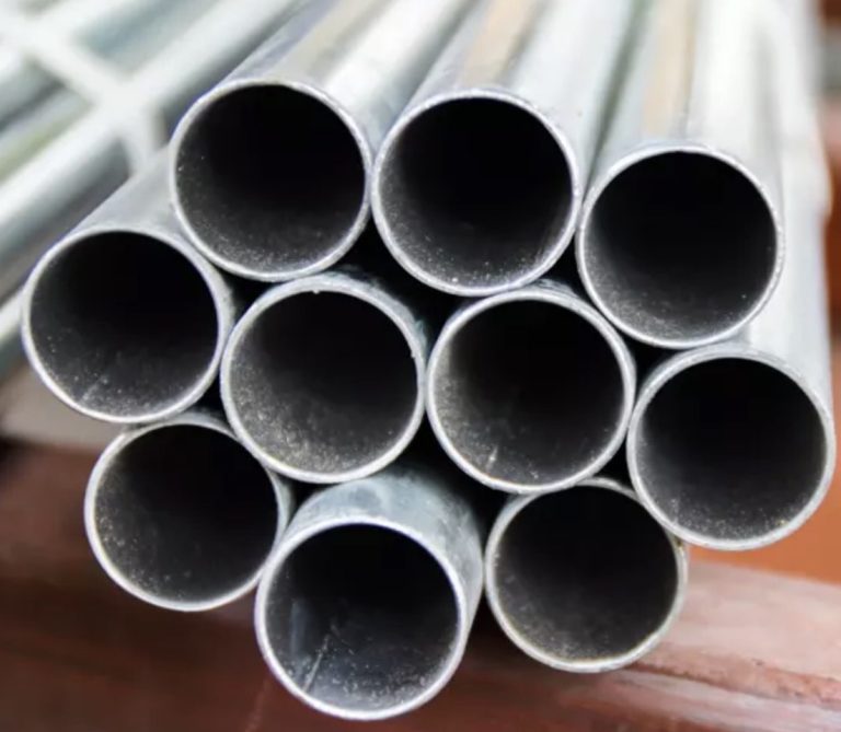 Manufacturer Seamless Steel Pipe 1020 Black DIN GB Carbon Best Price Superior Quality Black-3-min